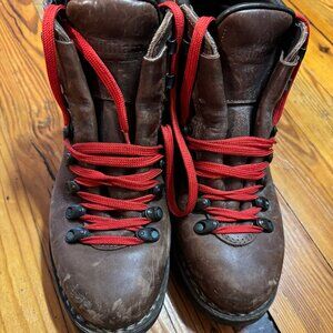Dunham Mountain Master Boots
